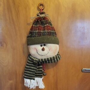 Plaid Snowman Wall Hanging with Scarf